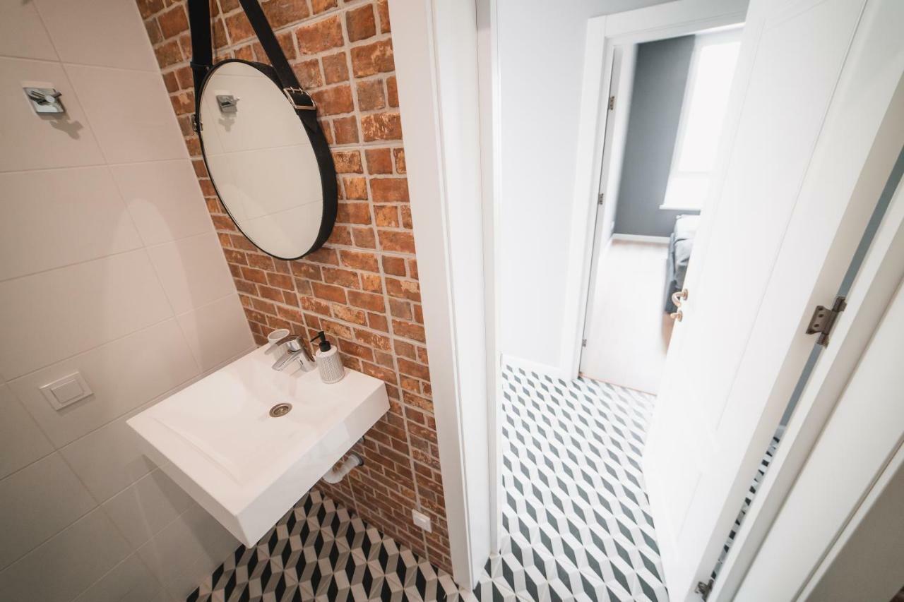 Kostjukowski Apartments Shevchenka 60 Лвив Екстериор снимка